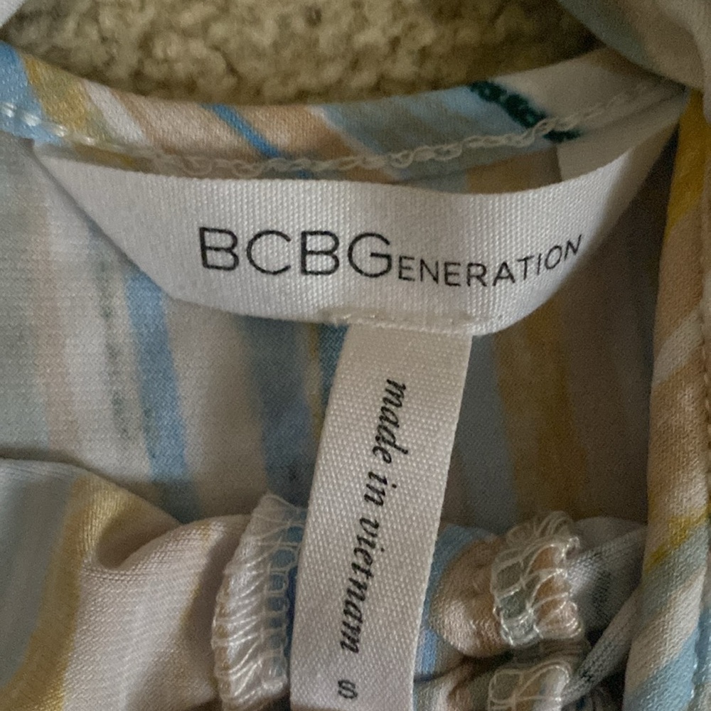 BCBGeneration Romper - Picture 4 of 6
